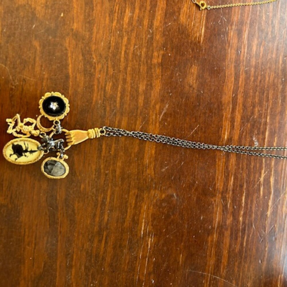 John Wind/Maximal Art charmholder necklace